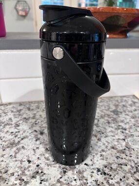 Black leopard BRUMATE Tumbler with Flip Lid